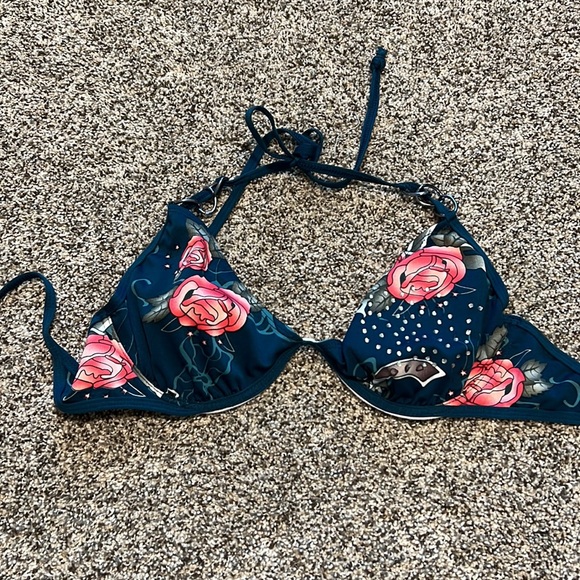 grunge Bikini with rhinestones and chains - Picture 2 of 3